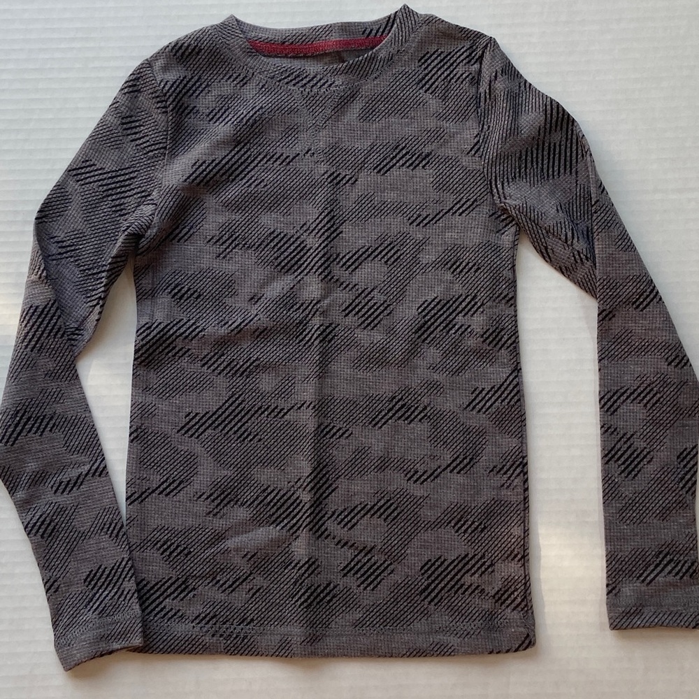 Gray with black design thermal shirt